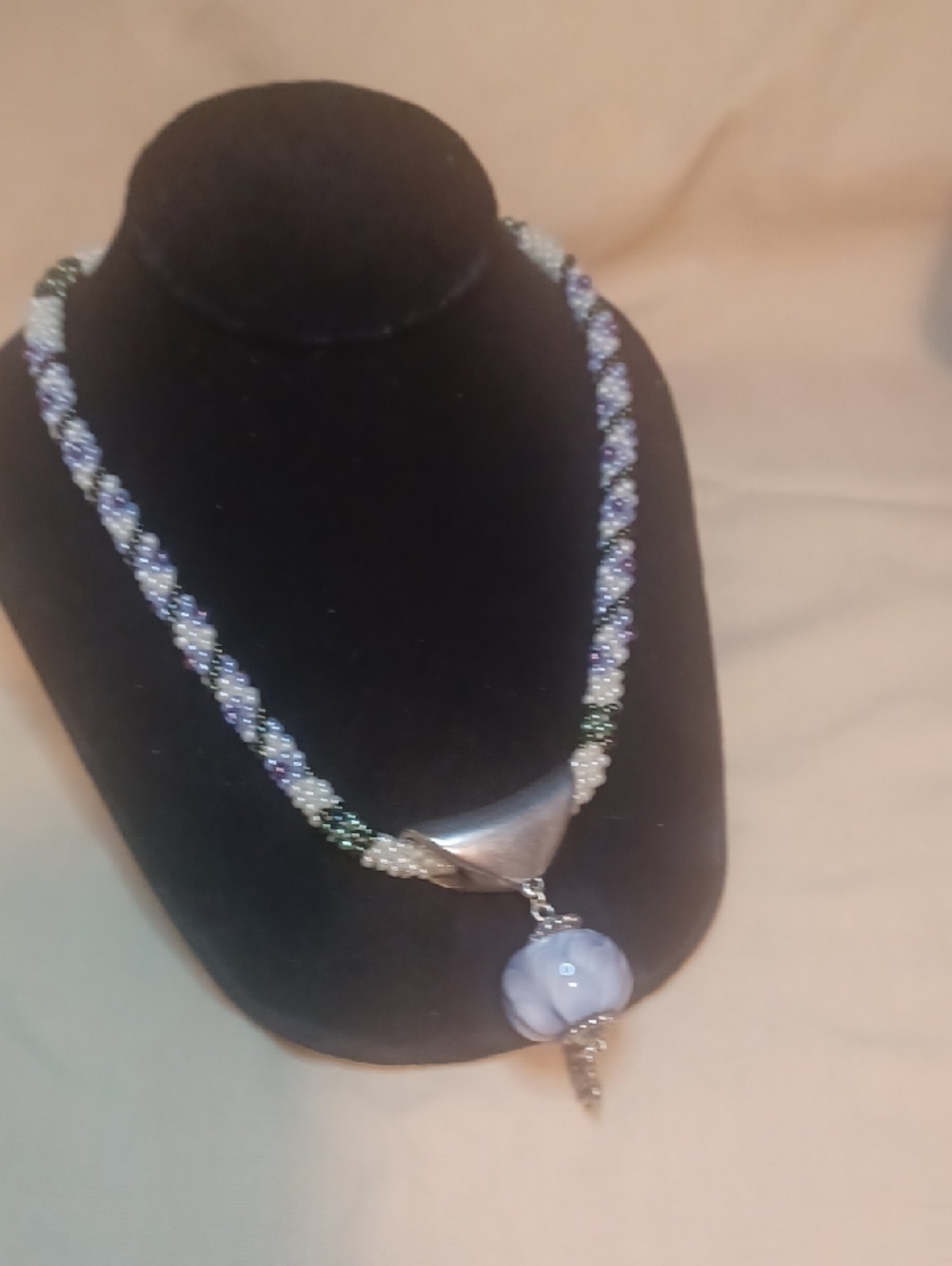 Artisan Hand Crafted Glass / Pearl Beaded Necklace